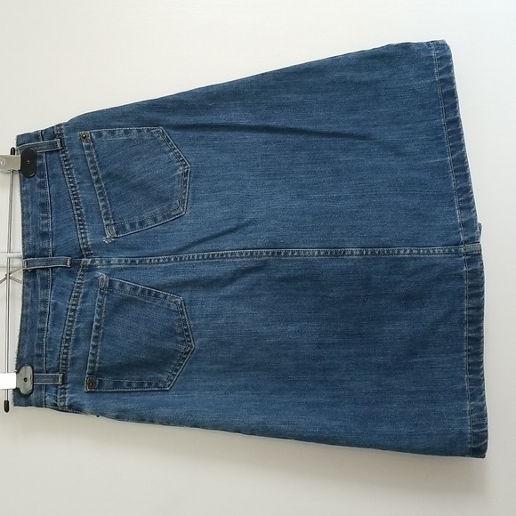 ZARA Basic Denim Skirt - Picture 6 of 12